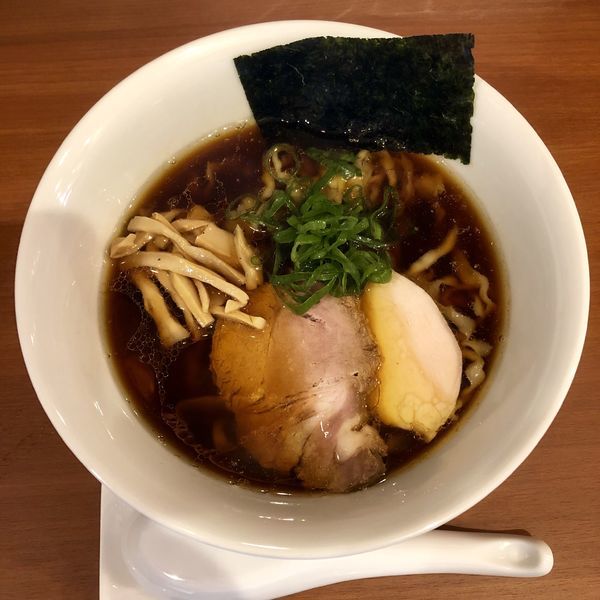 「醤油ラーメン￥780」@自家製手もみ麺 鈴ノ木の写真