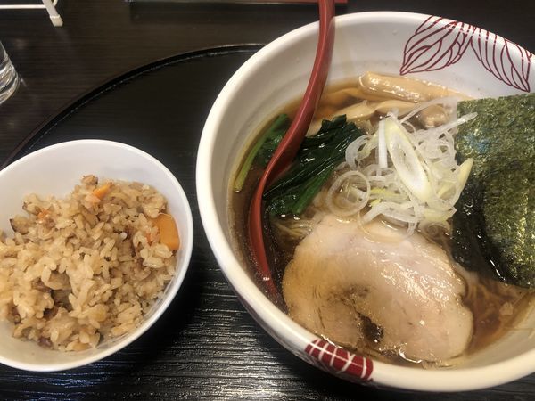 「らーめん+穂先メンマ+だし炊きごはん（750+150+0円）」@麺処 あす花の写真