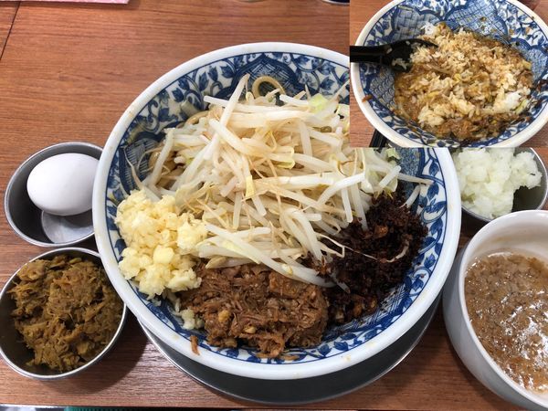 「油そば + セルフレンチンライス」@ラーメン ぶぅさんの写真