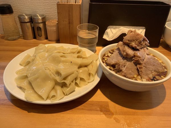 「凄平麺大盛り＋凄チャーシュー＋煮卵」@らぁめん りきどうの写真