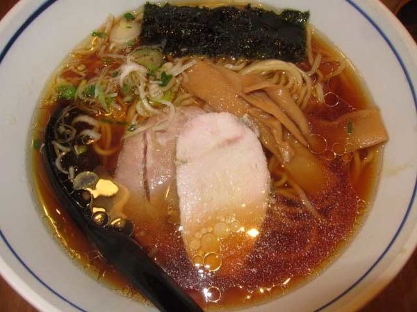 「純鶏らーめん醤油　580円」@麺処直久 新橋店の写真