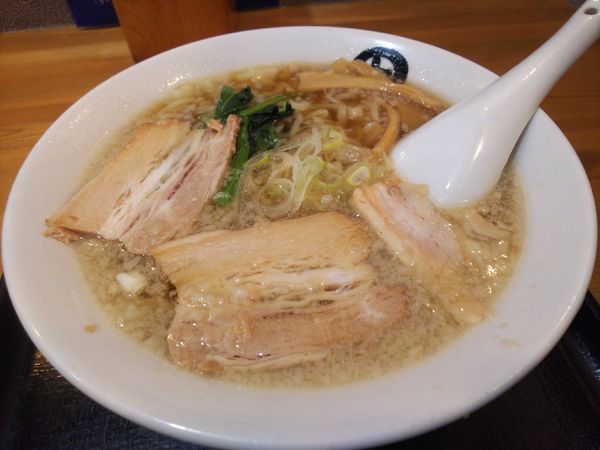 「白の中華そば710円」@中華そば 伊藤商店 利府店の写真