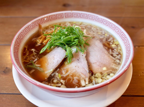 「醤油そば…770円‬」@麺切り 白流の写真