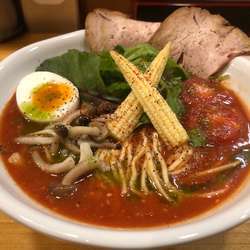 牛骨とまとらーめん＋リゾット