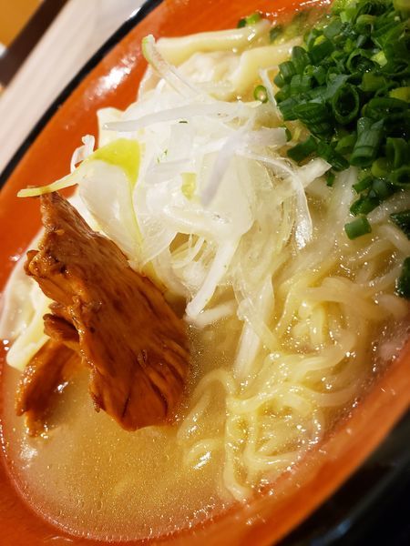 「海老ワンタン麺」@銀座とりそば 和味 アリオ川口店の写真