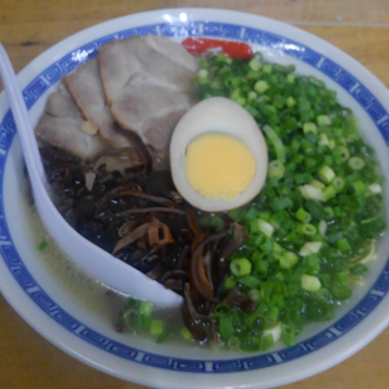 「特製ラーメン」@長浜らーめん 呑龍の写真