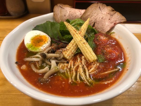 「牛骨とまとらーめん＋リゾット」@麺屋うしまるの写真