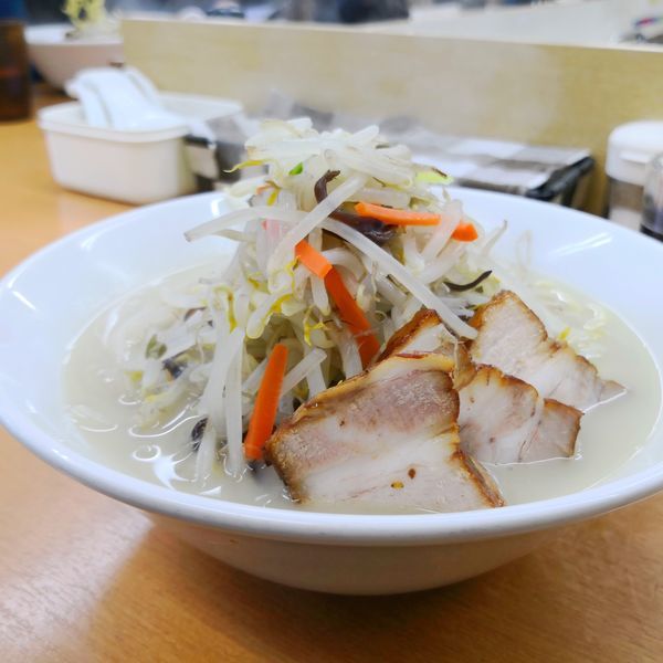 「鶏豚塩タンメン（大盛り）940円」@富白 御徒町本店の写真