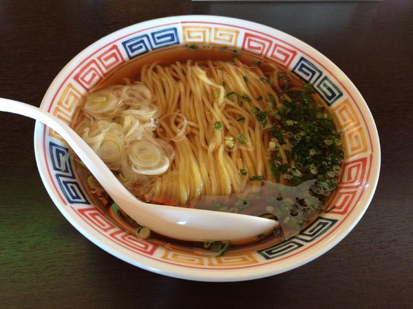 「昭和の素ラーメン」@拉麺 時代遅れの写真