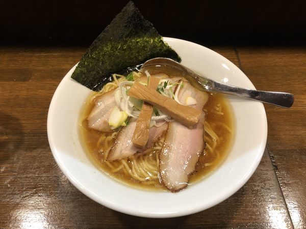 「鶏醤油らぁ麺」@Soupmenの写真