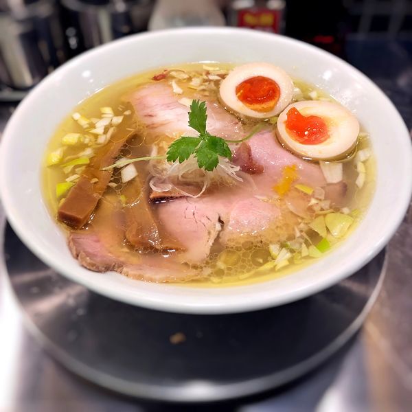 「潮そば(煮玉子トッピング)」@どストライク軒 総本店の写真