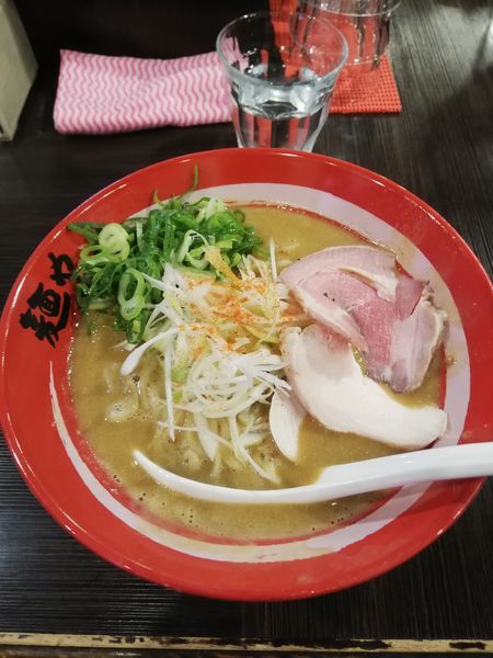 「濃厚あん肝味噌そば1100円」@麺や でこの写真