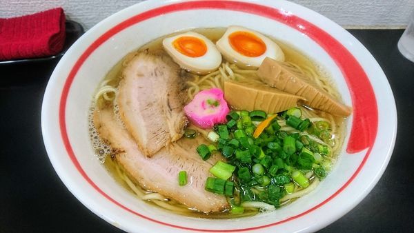 「特製塩らーめん」@自家製麺SHINの写真