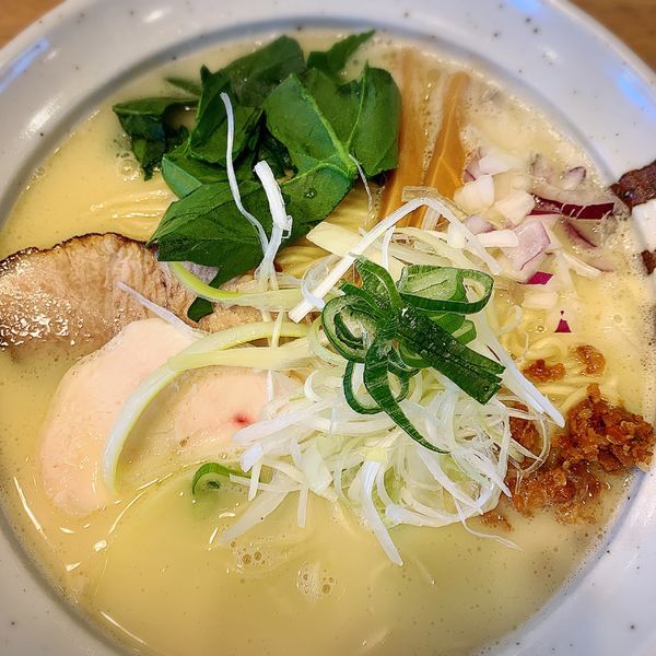 「鶏白湯しおらー麺」@中華そば かずしのの写真