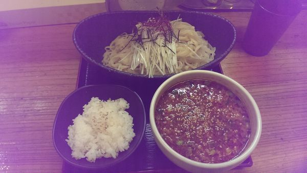 「辛味噌納豆つけ麺、大盛」@辛っとろ麻婆麺 あかずきんの写真