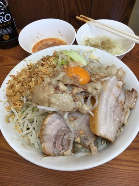 「汁なし  タマネギ  玉子  ニンニク多め ➕ アブラ」@ラーメン二郎 亀戸店の写真