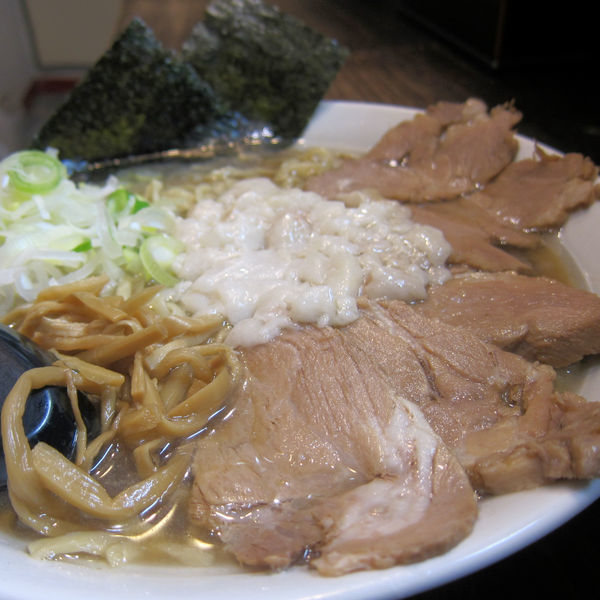 「チャーシュー麺大 980円（身入り）」@手打ち中華そば 酒田 平間店の写真