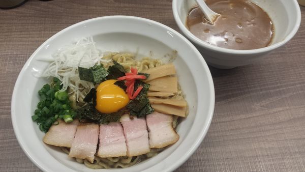 「ド煮干しまぜそば730円＋スープ70円ライス中盛70円」@東大和ラーメン大冬樹Season2の写真