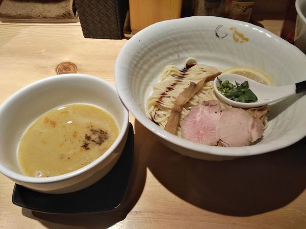 「つけそば　醤油」@SOBAHOUSE 金色不如帰 新宿御苑本店の写真