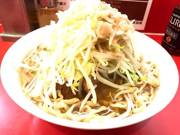 「ラーメン(豚2枚)750円ヤサイアブラマシ」@麺屋 桐龍の写真