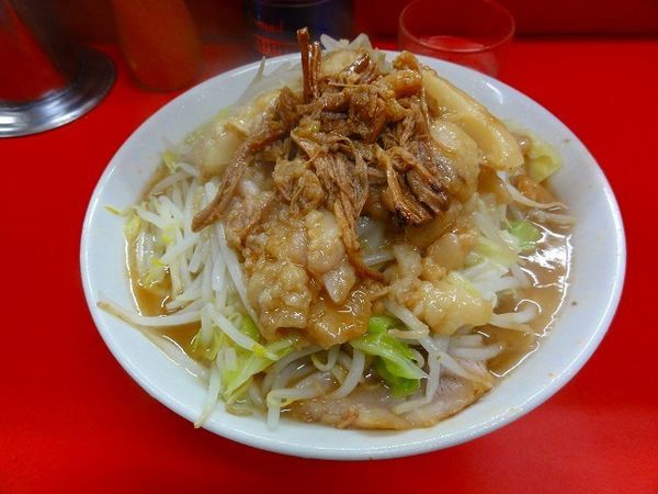 「ラーメン小750円　ニンニク/脂」@ラーメン二郎 松戸駅前店の写真