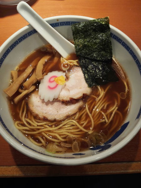 「醤油ラーメン」@たけちゃんにぼしらーめん 調布店の写真