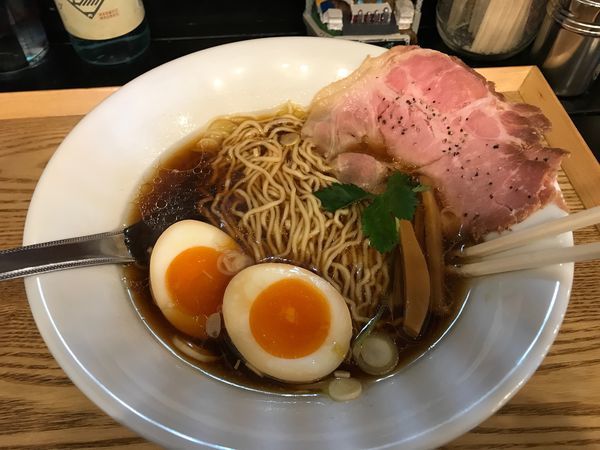 「醤油らーめん」@麺's キッチン RIRIの写真