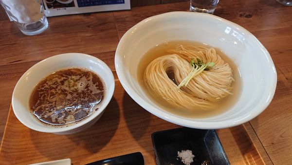 「限定 細麺 鯵煮干つけ麺」@ラーメン 健やかの写真