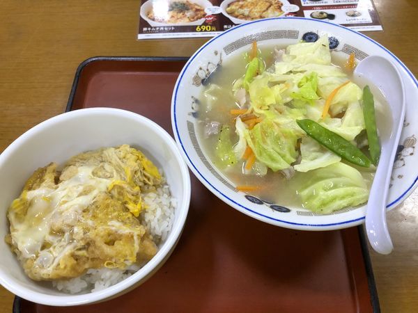 「タンメン（520円）+ミニかき揚げ丼（320円）」@山田うどん食堂 ひたちなかインター店の写真