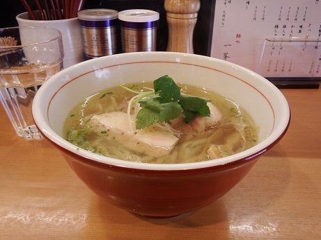 「塩らぁ麺」@麺や 一峯の写真
