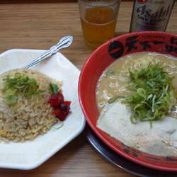 チャーハン定食920+ノンアル400⁼1320円