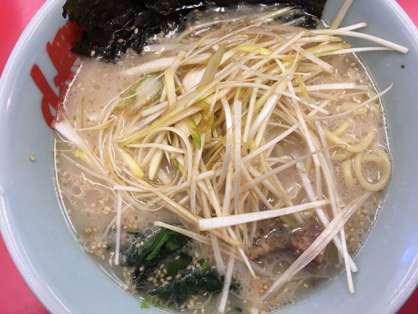 「塩ネギラーメン 740円」@ラーメン山岡家 日立東金沢店の写真