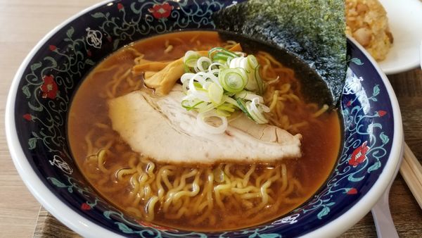 「煮干醤油ラーメン」@凌駕IDEA イオンモール松本店の写真