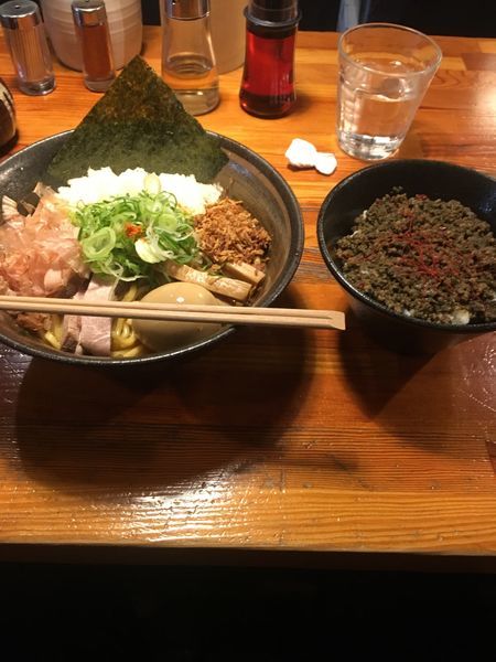 「あぶらそば830円 黒ドライカレー400円」@瞠 池袋店の写真