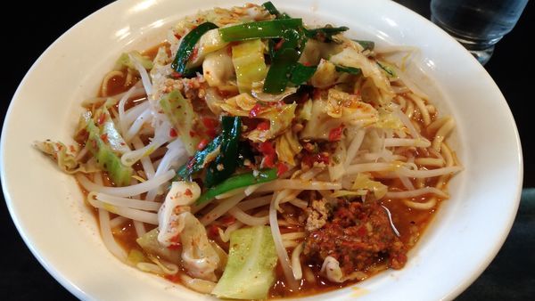 「極辛ラーメン野菜増し」@激辛拉麺 鷹の爪の写真