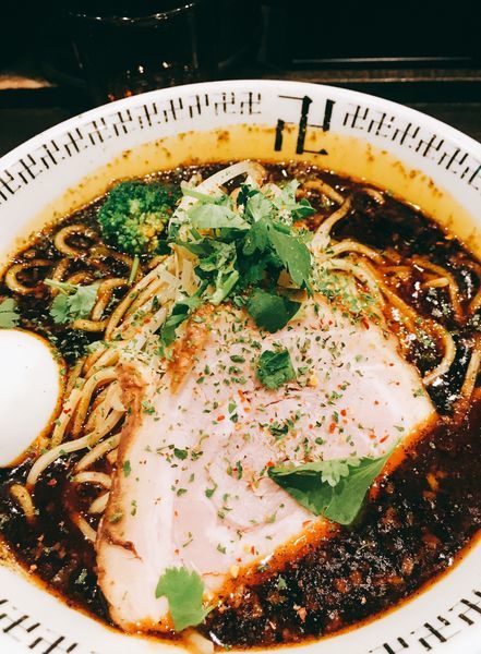 「スパイスラーメン」@スパイス・ラー麺 卍力の写真