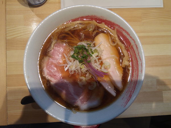 「醤油らーめん」@麺や 凛の写真