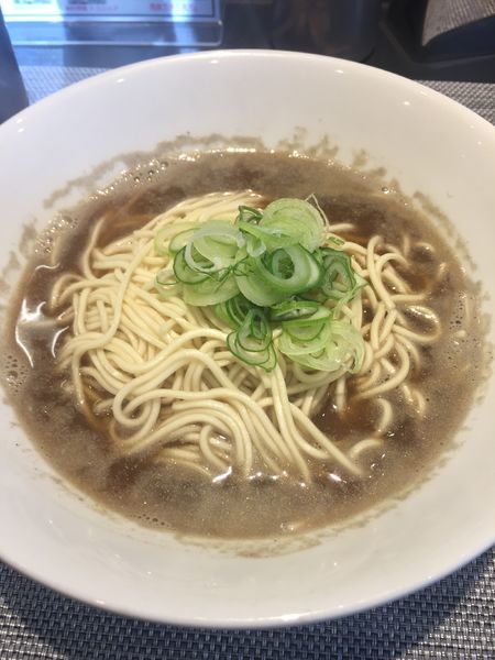 「かけそば」@煮干乱舞 越谷店の写真