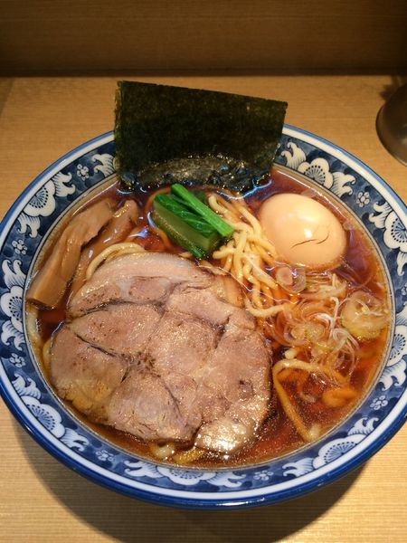 「1号ラーメン750円➕味玉100円」@ラーメン 雷鳥の写真