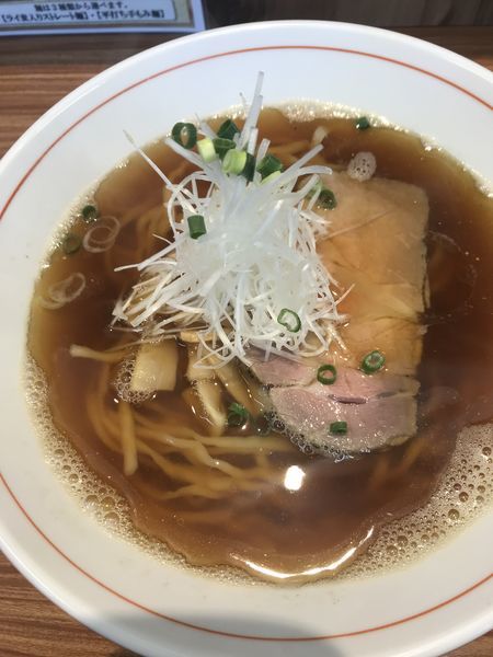 「煮干し醤油ラーメン」@ら〜麺 安至の写真