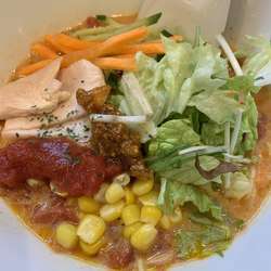 とまとまぜそばライス付き900円