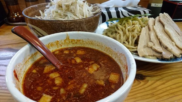 「極辛つけ麺+小ブタ+特盛り+野菜」@角ふじ 心麺の写真
