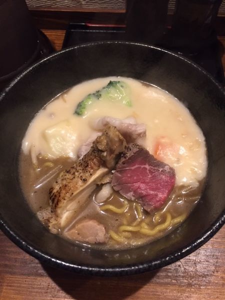 「味噌シチューラーメン　通常価格850円」@麺屋 神風の写真