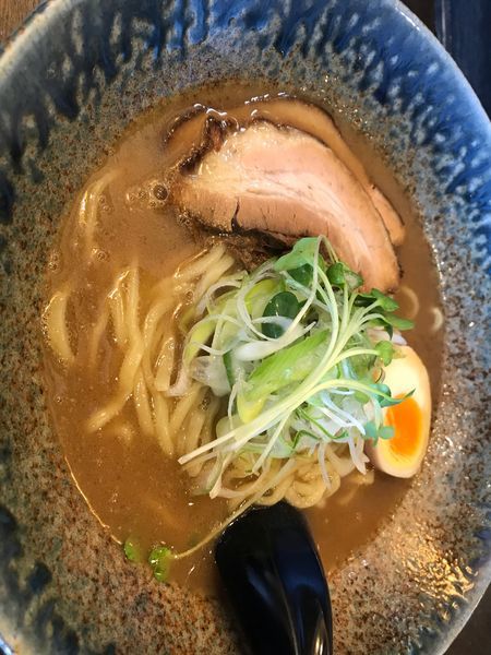 「和風とんこつラーメン@790」@綿麺の写真