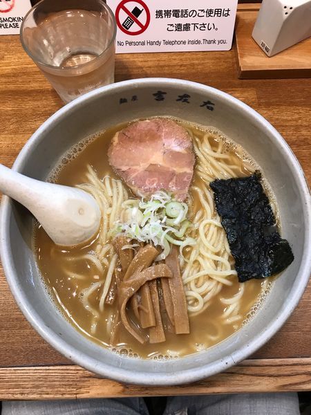 「大盛りらーめん(麺300g) 890円」@麺屋吉左右の写真