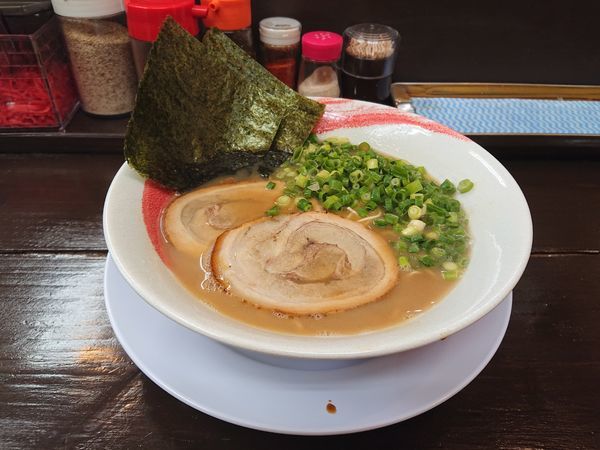 「ラーメン￥750＋替玉￥100」@しらしん軒 上永谷店の写真