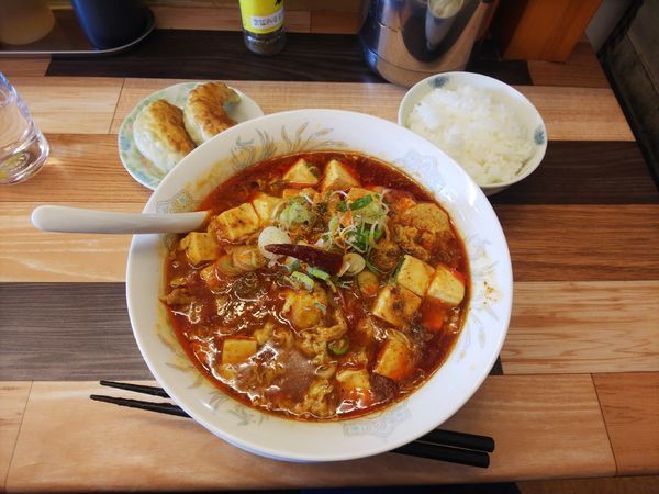「豆腐マーラーメンAセット」@ラーメン餃子 なか屋の写真