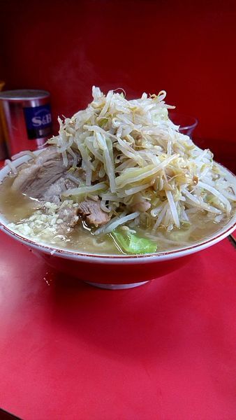 「大ラーメン650円ニンニク少し他全増し」@ラーメン二郎 三田本店の写真