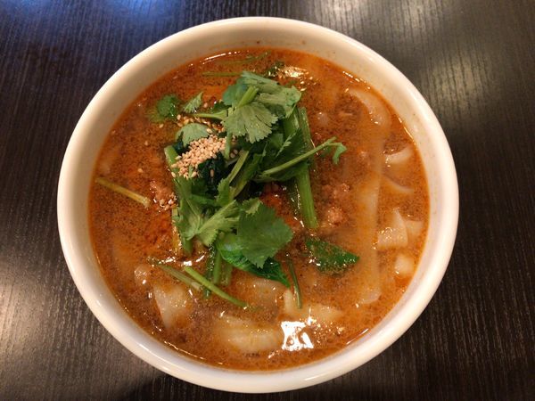 「坦々刀削麺 並(850円)」@中国料理 西安刀削麺の写真