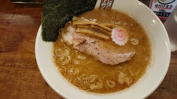 「煮干しらぁめん 730円」@煮干しらーめん 玉五郎 黒門店の写真